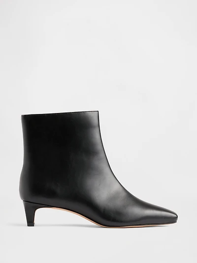 Kitten Heel Pointy Boots