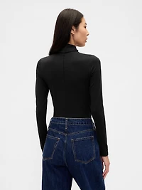 Featherweight Turtleneck