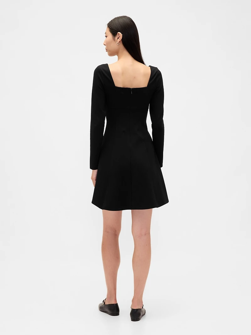 Ponte Sweetheart Seamed Mini Dress