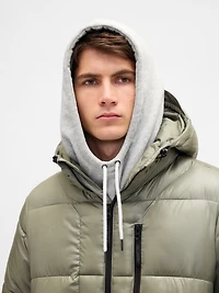 Capuchon à cordon coulissant