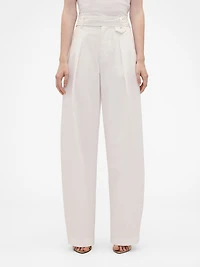 × Victoria Beckham High Rise Pleated Arc Trouser