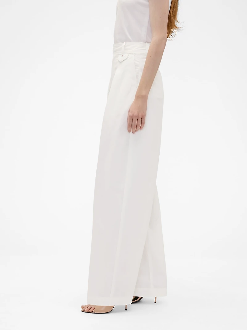 × Victoria Beckham High Rise Pleated Arc Trouser