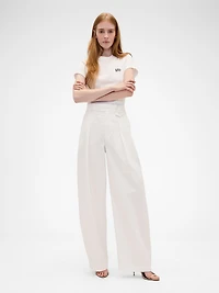 × Victoria Beckham High Rise Pleated Arc Trouser