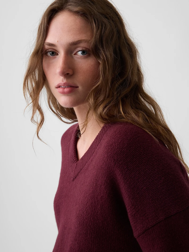 CashSoft Oversized V-Neck Sweater