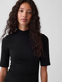Modern Mockneck T-Shirt