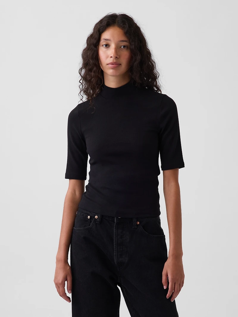 Modern Mockneck T-Shirt