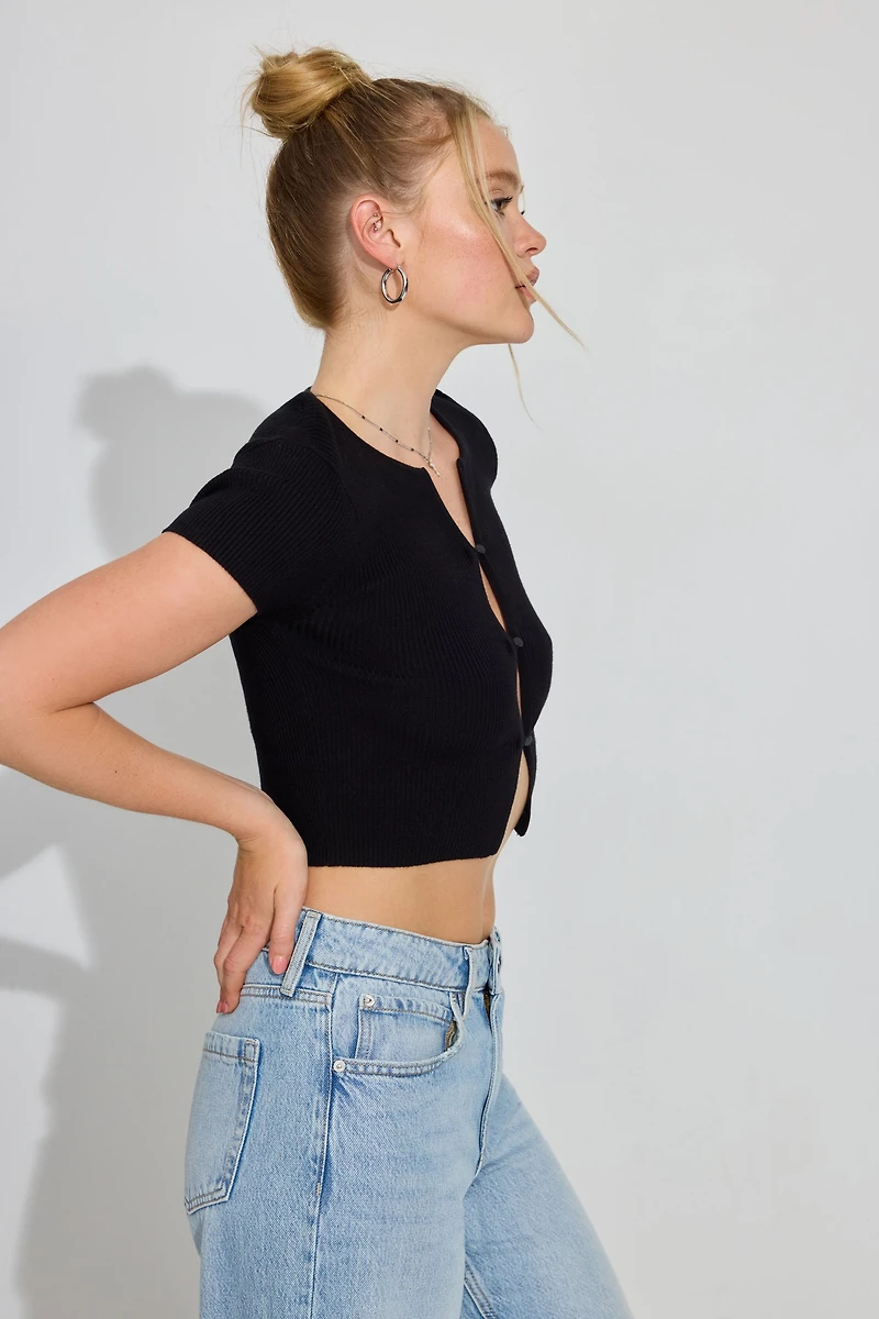 Short Sleeve Peakaboo Top