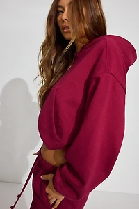 Haut à capuchon UltraFleece bouffant épuré et écourt