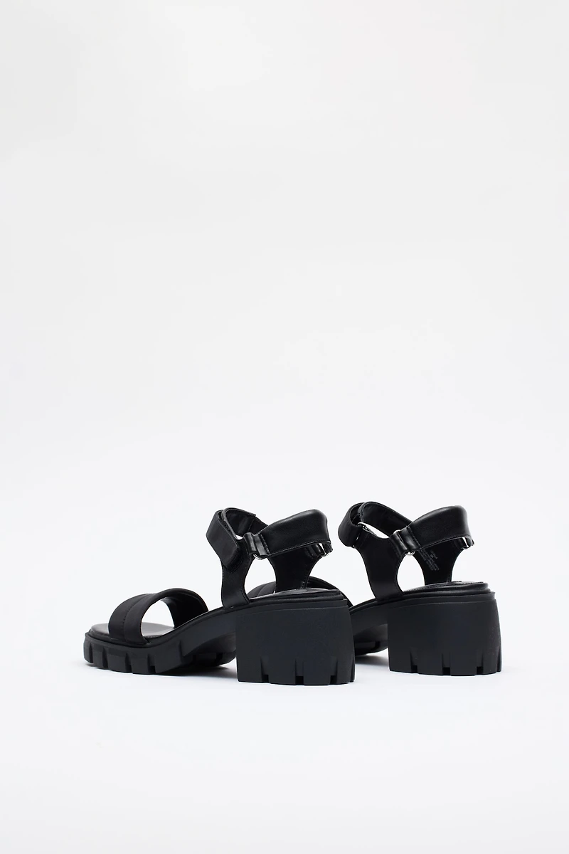 STEVE MADDEN Louella Heeled Sandal