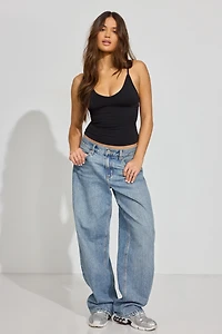 Camisole à col en V plongeant Sleek