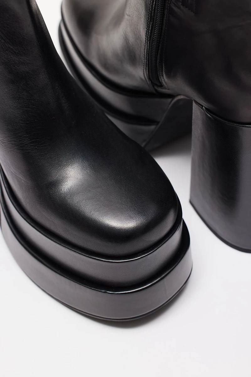 STEVE MADDEN - Cobra Platform Boot