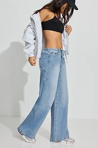Belted Low Rise Wide Leg Jeans