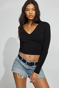Clean V-Neck Long Sleeve Top
