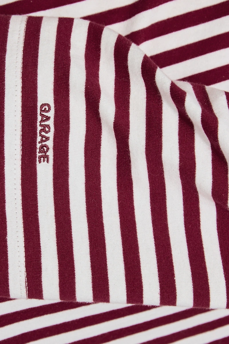 Haut écourté fluide à col rond et à manches longues