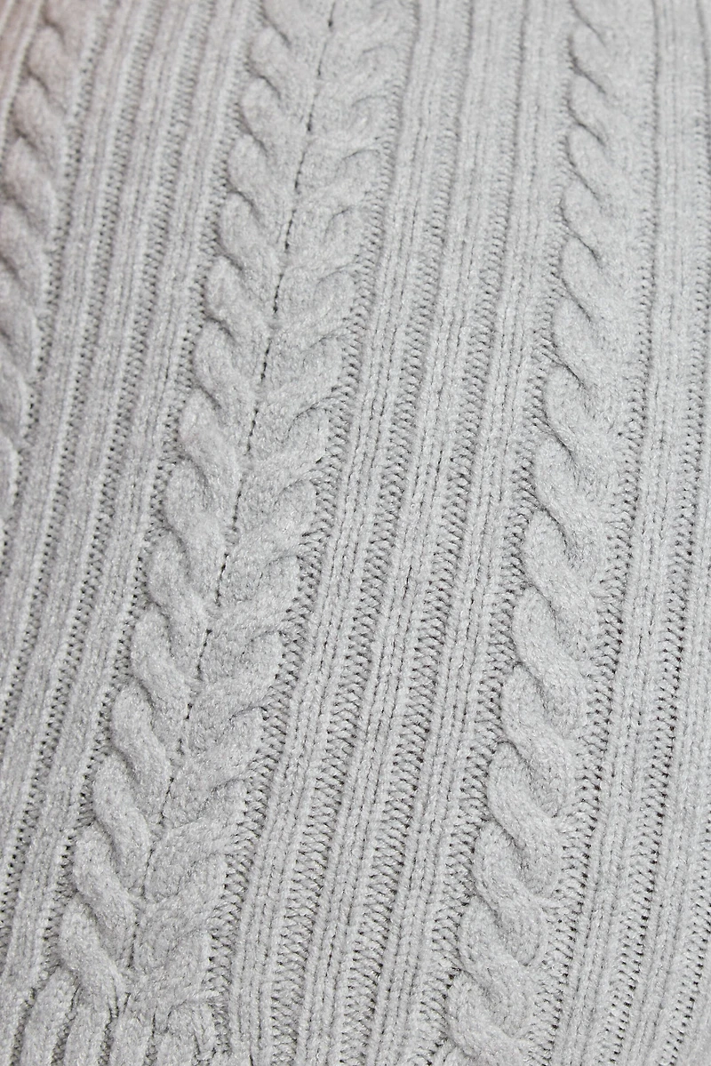 Sweater Cable Knit Shorts