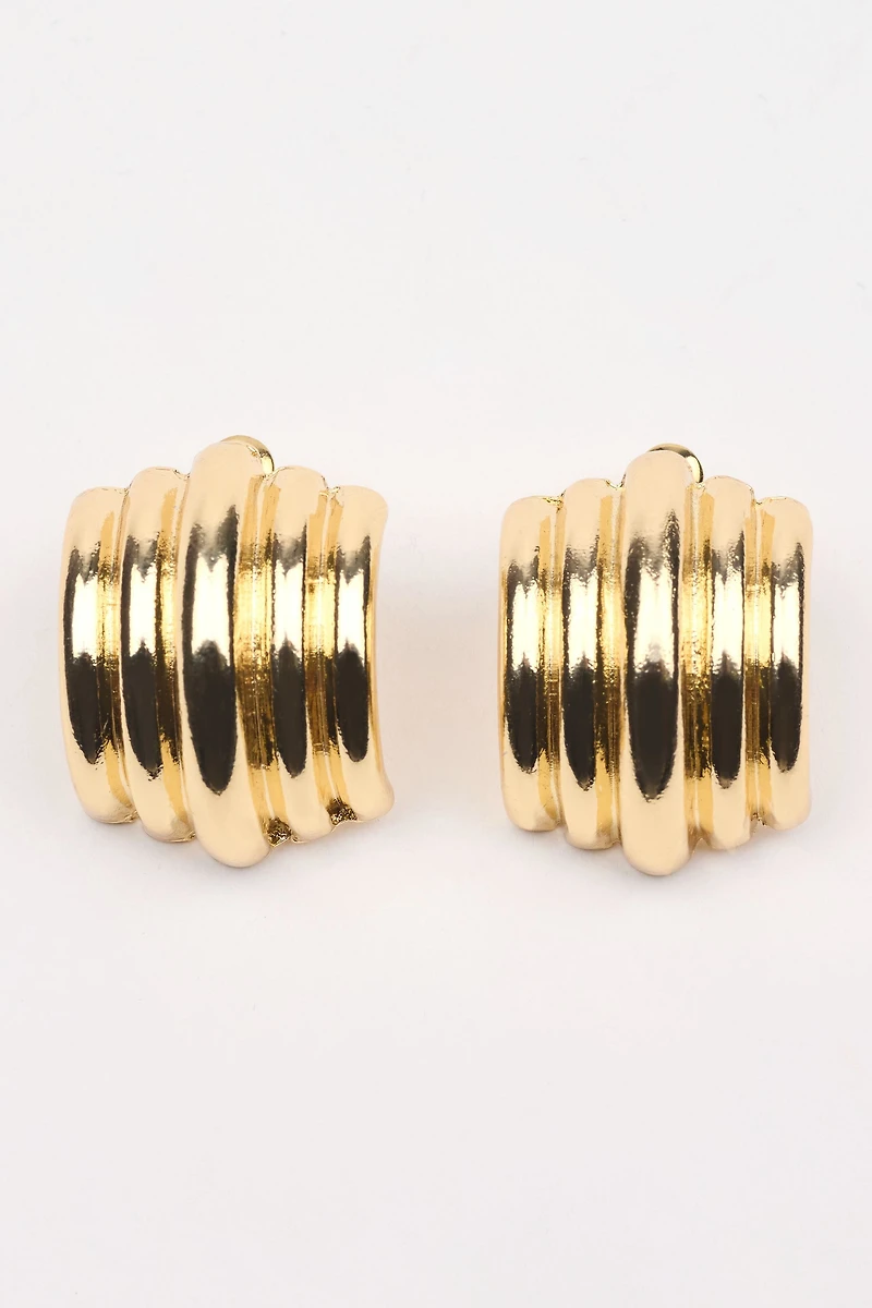 Lined Curve Button Earrings