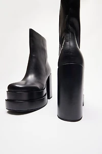 STEVE MADDEN - Cobra Platform Boot
