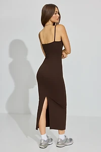 Robe cami maxi Sleek à col échancr