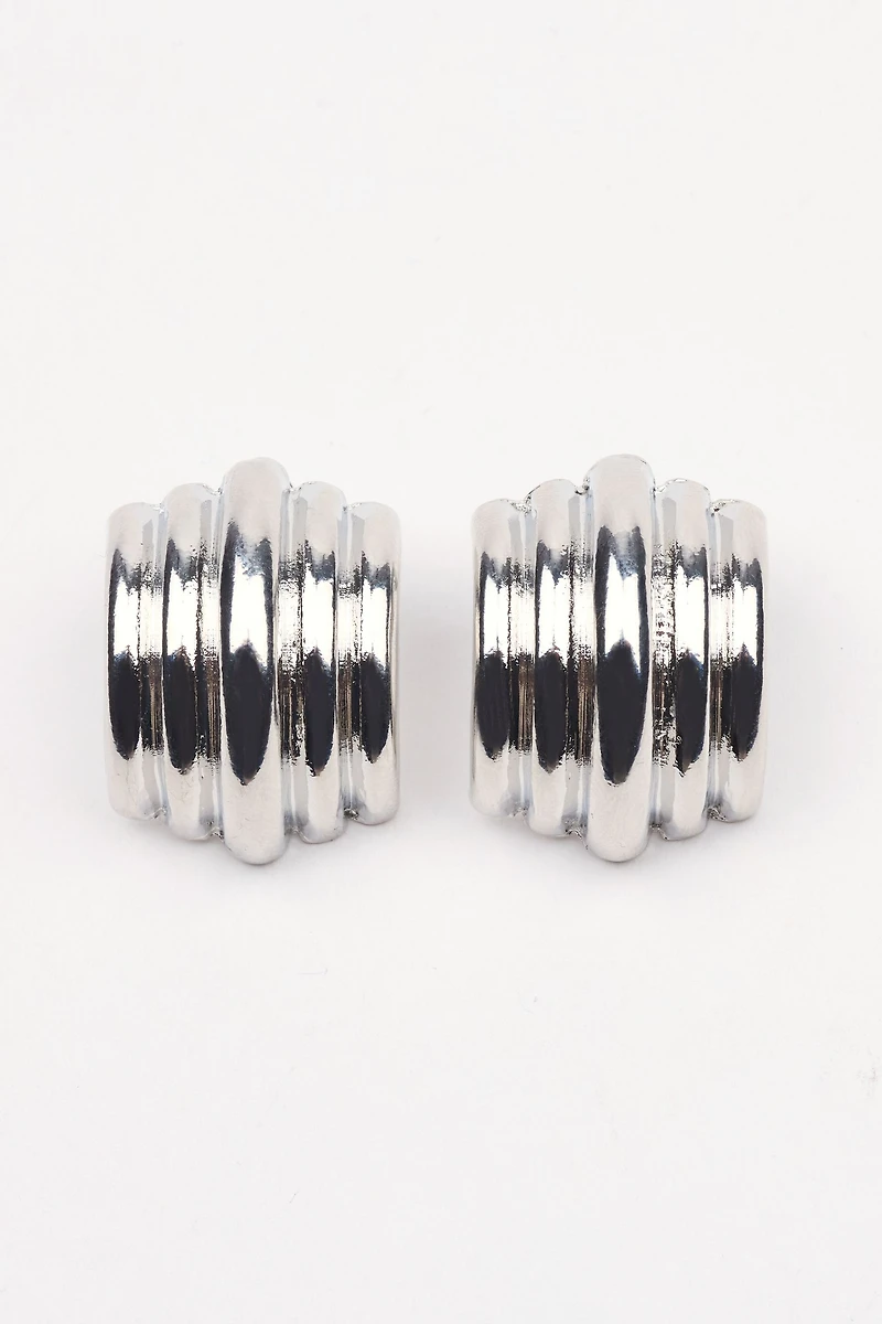 Lined Curve Button Earrings