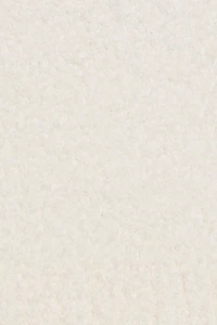 Chandail pelucheux à épaules dégagées