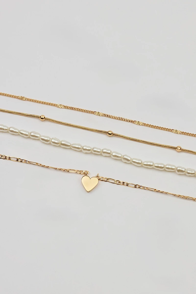 Set of 4 Heart & Pearls Necklaces