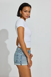 Short en denim à revers et taille basse