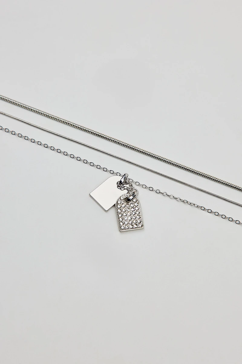 Ensemble de 3 colliers avec plaquettes d’identité