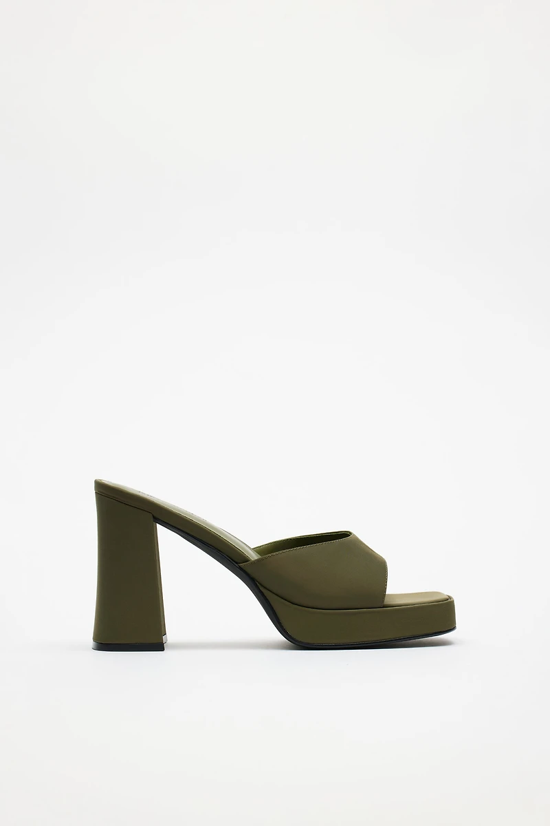 JEFFREY CAMPBELL