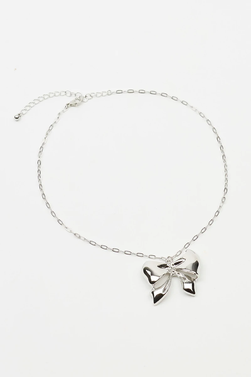 Oversized Metal Bow Necklace