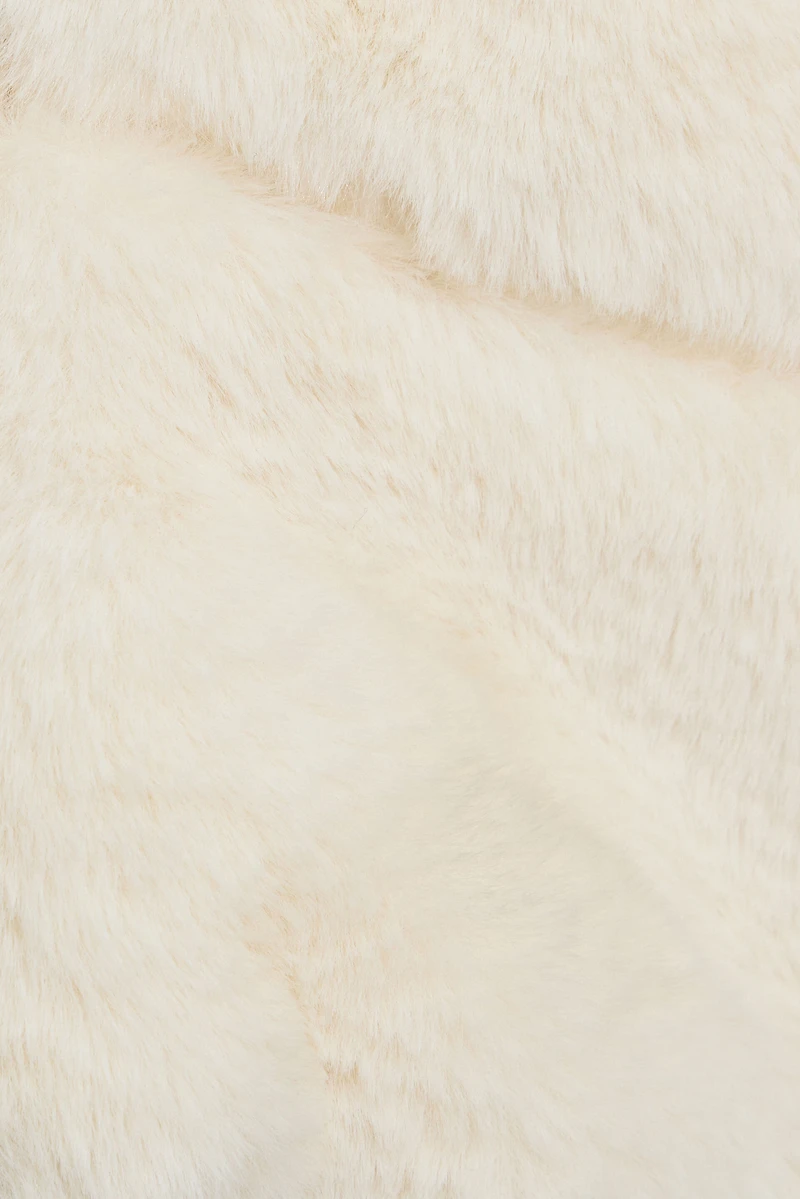 Manteau matelassé en fausse fourrure