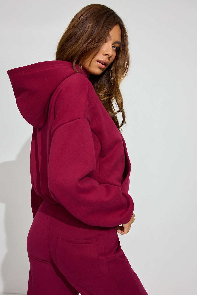 Haut à capuchon UltraFleece bouffant épuré et écourt