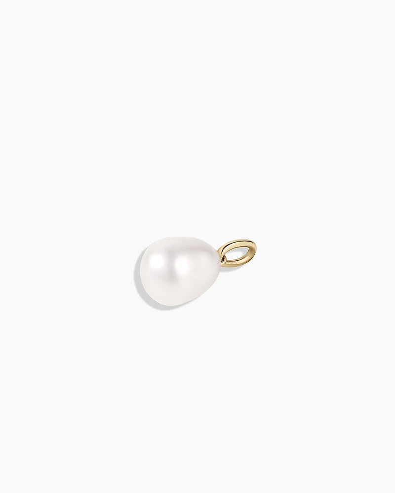14k Gold Pearl Charm