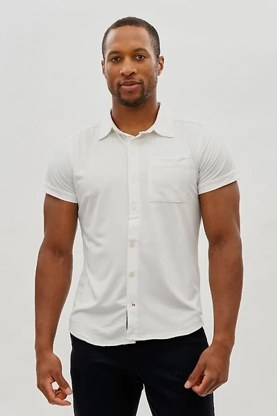 Canada Weather Gear Travel Collection Classic Short Sleeve Casual Shirt