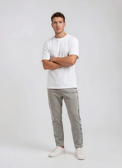 Contrast Camouflage Joggers - Grey