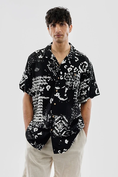 Super Triple Goose Vintage Abstract Print Button Up Casual Shirt