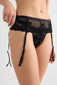 Pretty Flowers Garter Belt
