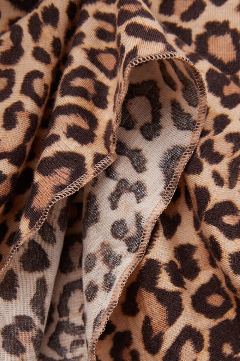 Pretty Savage Top Modal Ultralight with Cashmere