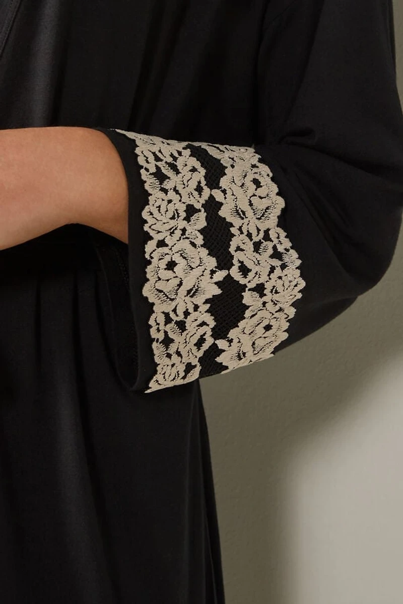 Pretty Flowers Modal Robe