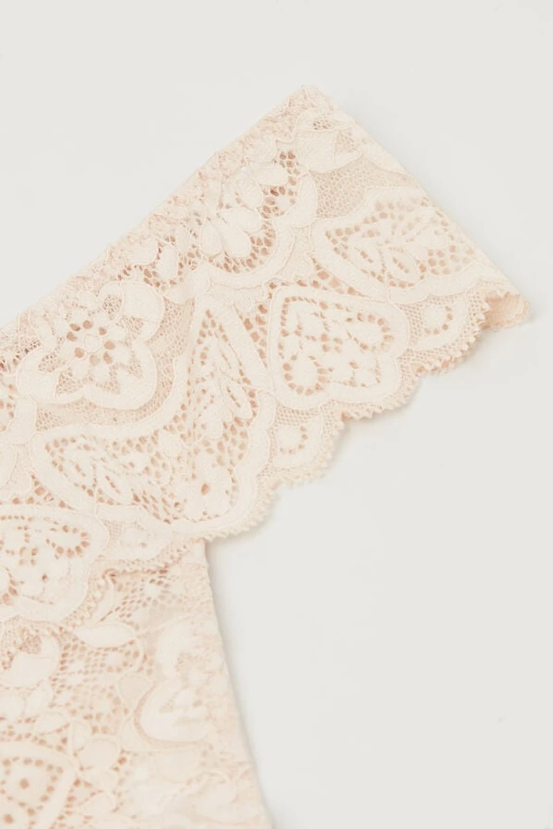 Lace Brazilian