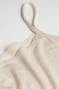 Modal Top
