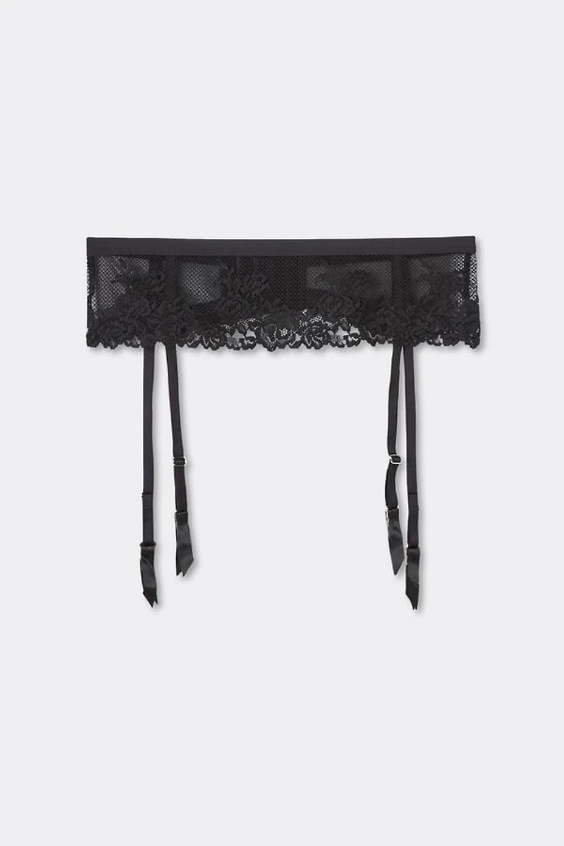 Pretty Flowers Garter Belt