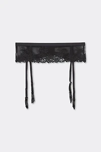 Pretty Flowers Garter Belt