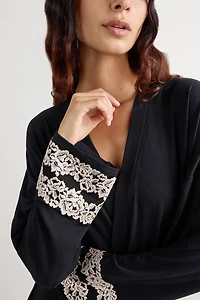 Pretty Flowers Modal Robe