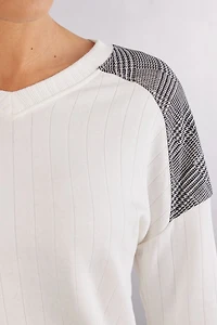 Royal Elegance Long Sleeve V-neck Top