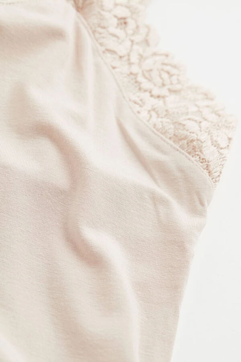 Pretty Flowers Modal Top