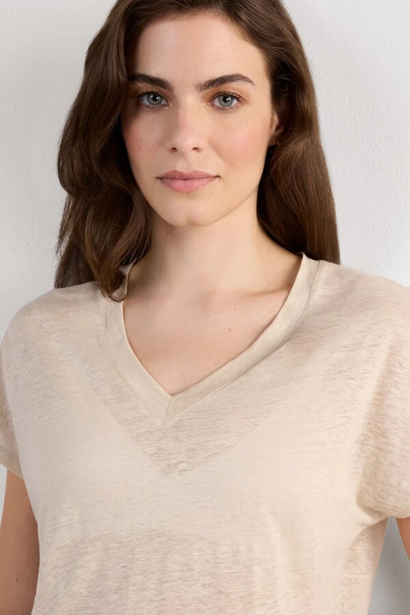 The Pure Linen Short Sleeve V-Neck Top