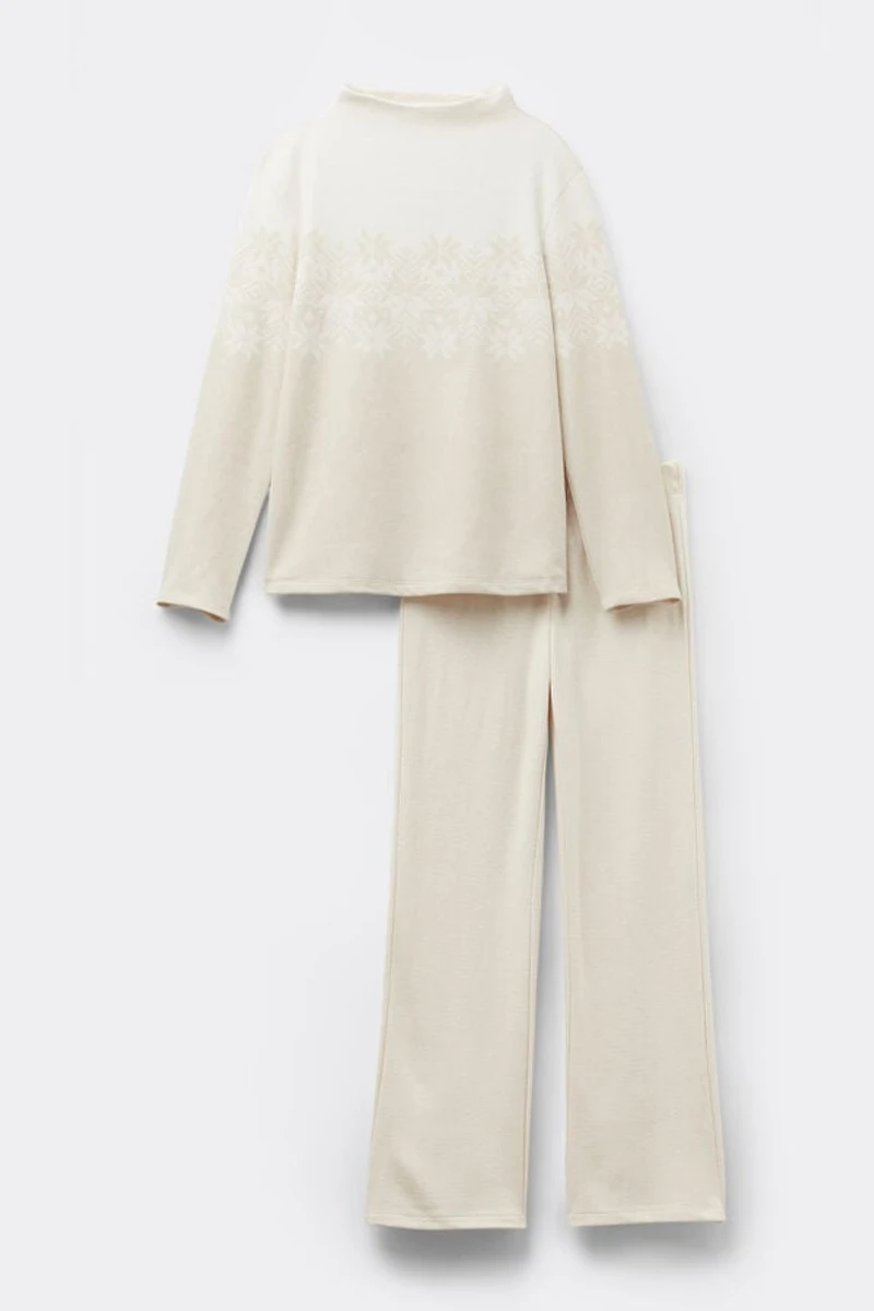 Let It Snow Tonight Full Length Jacquard Pajamas