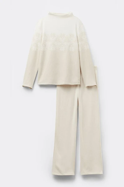 Let It Snow Tonight Full Length Jacquard Pajamas