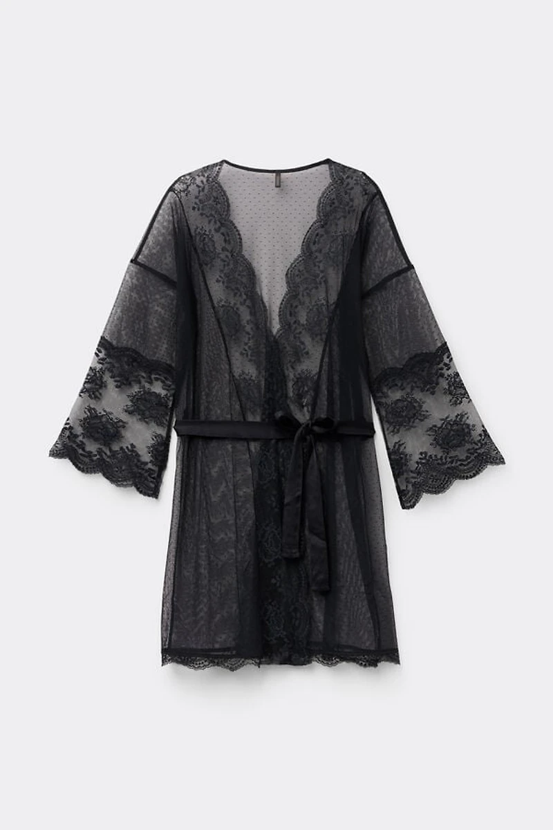 La Vie en Rose Tulle and Lace Robe