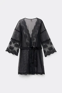 La Vie en Rose Tulle and Lace Robe